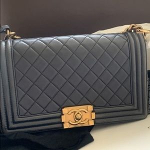 CHANEL LE BOY BAG